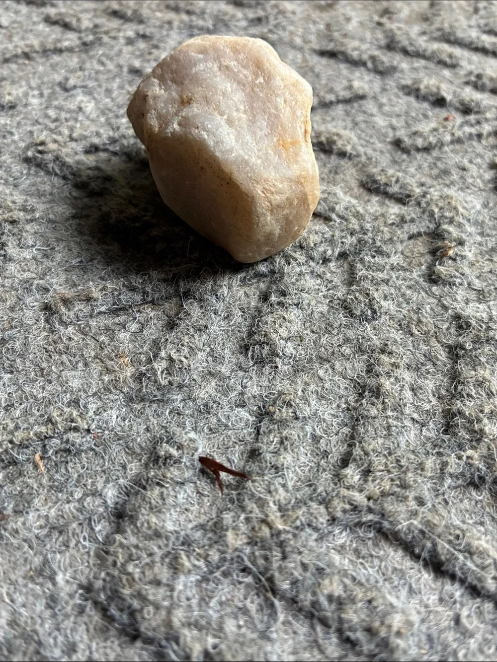 Polished Cream Quartz Stone - Natural Decorative Nugget - Picture 2 of 7